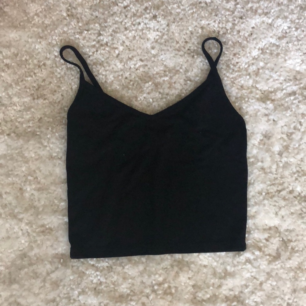 Black crop top